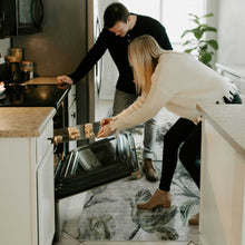 Load image into Gallery viewer, Tulips Comfort Mat - VMAT