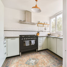 Load image into Gallery viewer, Manor Comfort Mat - VMAT