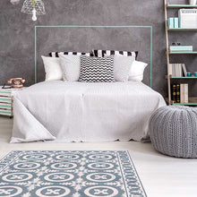 Load image into Gallery viewer, Vinyl mats