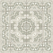 Load image into Gallery viewer, Medusa Vinyl Mat - VMAT
