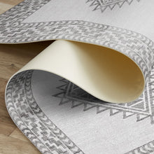 Load image into Gallery viewer, Safa Vinyl Mat - VMAT
