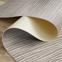 Load image into Gallery viewer, Vertica Chair Mat
