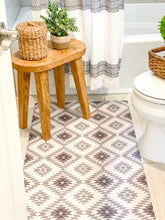 Load image into Gallery viewer, Love Vinyl Mat - VMAT

