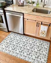 Load image into Gallery viewer, Vines Vinyl Mat - VMAT
